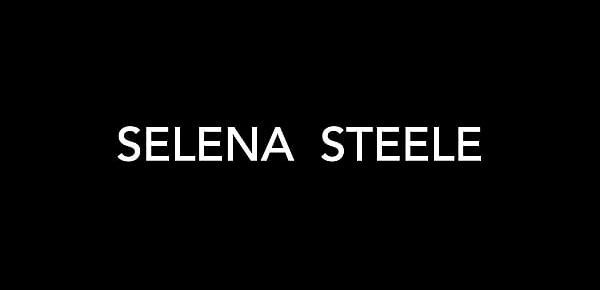  Selena Steele Masturbation and dildo !
